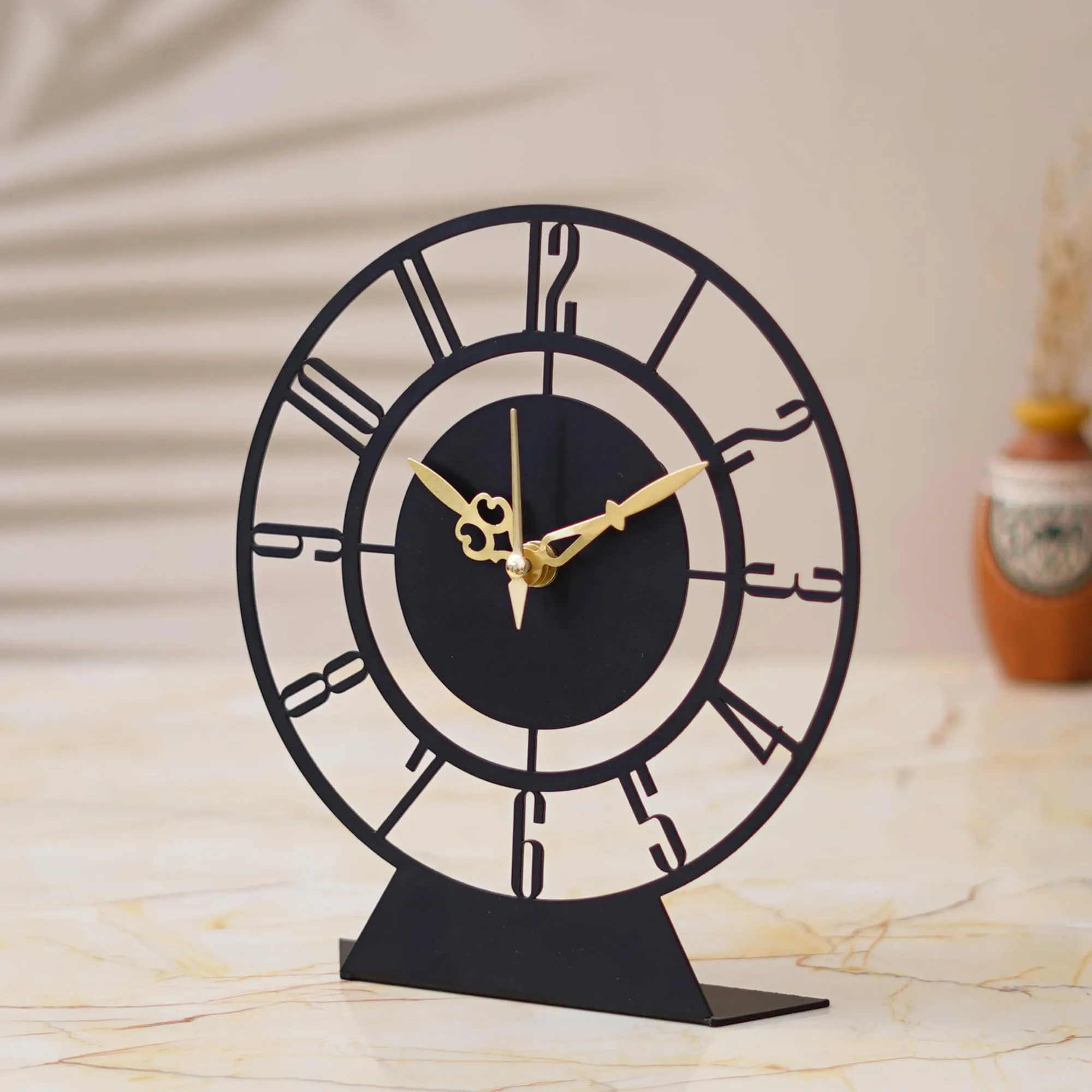 THE LAST DECORR Modern Artistic Decorative Metal Table Clock, Desk Clock for Living Room, Bedroom, Dining Room, Office, Home Decor, Black